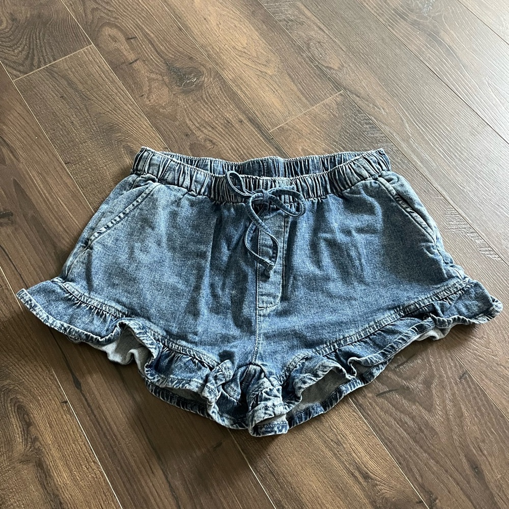 American Eagle Outfitters Blue Denim Ruffle Hem Shorts